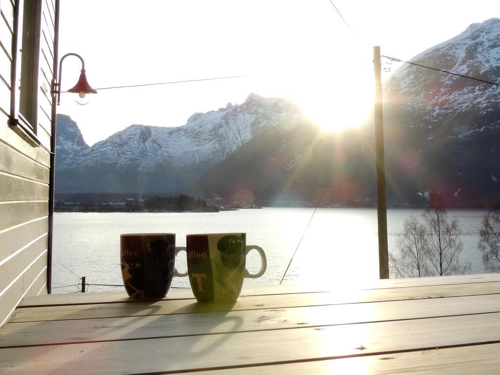 Tindelykke Villa Isfjorden Buitenkant foto